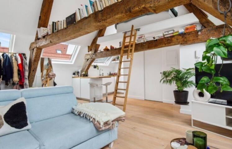 Beautiful Cosy Apartments In The Heart Of Antuérpia Exterior foto